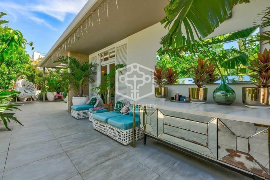 4 sypialnia Willa na sprzedaż w Adeje - 1 200 000 € (Ref: 8439730)