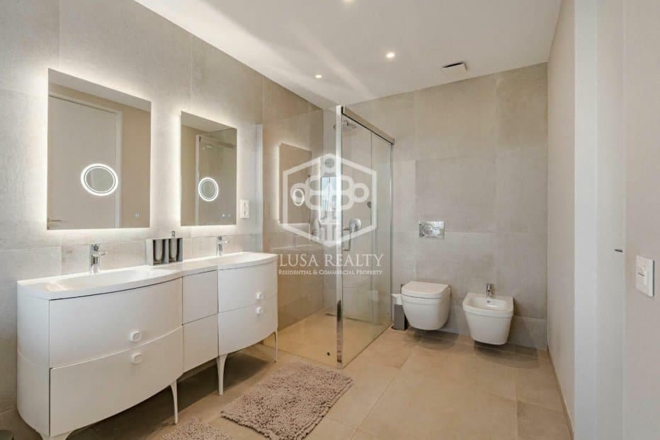 4 Zimmer Villa zu verkaufen in Adeje - 2.500.000 € (Ref: 8488380)