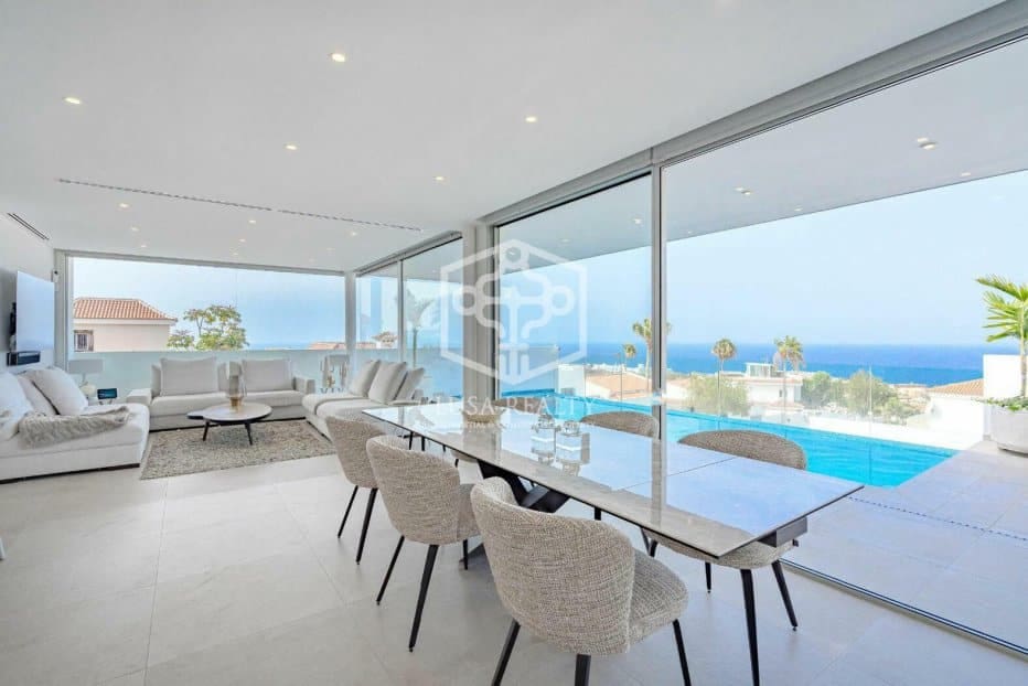 4 Zimmer Villa zu verkaufen in Adeje - 2.500.000 € (Ref: 8488380)