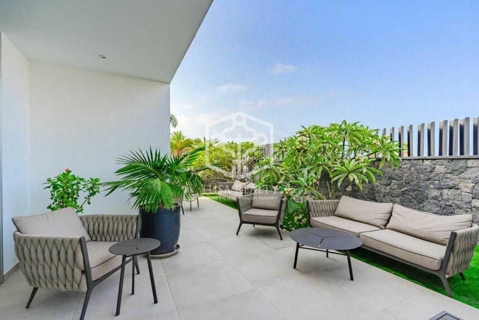 4 Zimmer Villa zu verkaufen in Adeje - 2.500.000 € (Ref: 8488380)