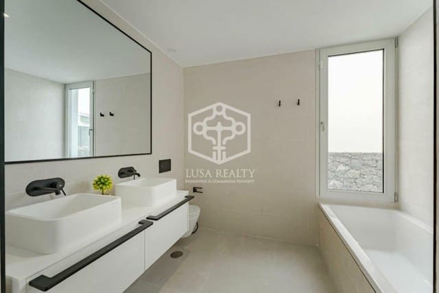 3 Zimmer Villa zu verkaufen in Callao Salvaje - Playa Paraíso, Adeje - 1.590.000 € (Ref: 8508063)