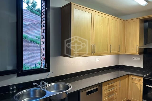5 soverom Villa til salgs i Castelldefels med svømmebasseng garasje - € 1 200 000 (Ref: 8524818)