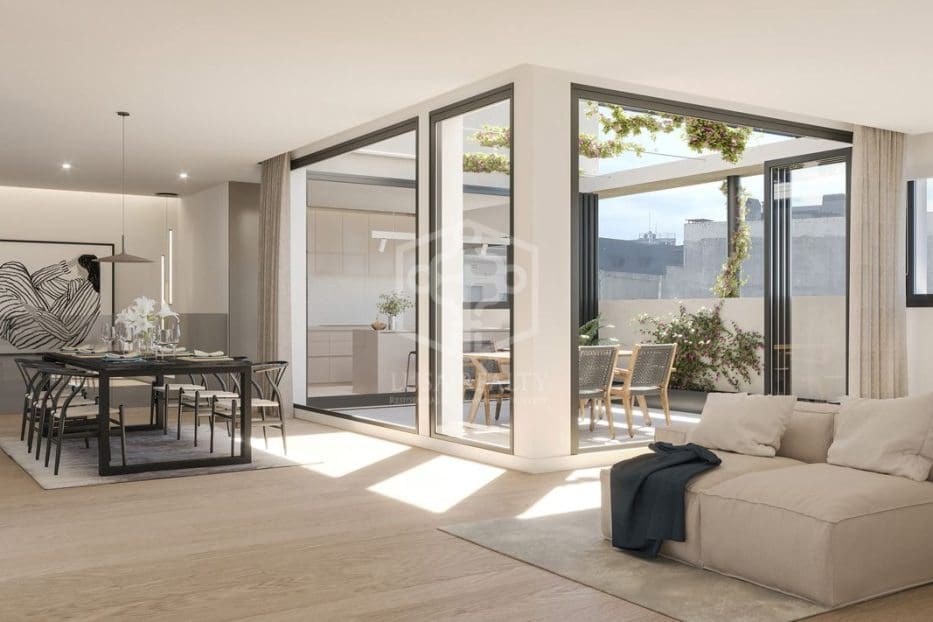 Leilighet til salgs i Barcelona by - € 840 000 (Ref: 8524819)