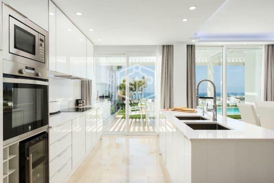 6 chambre Villa/Maison à vendre à Adeje - 2 550 000 € (Ref: 8537778)