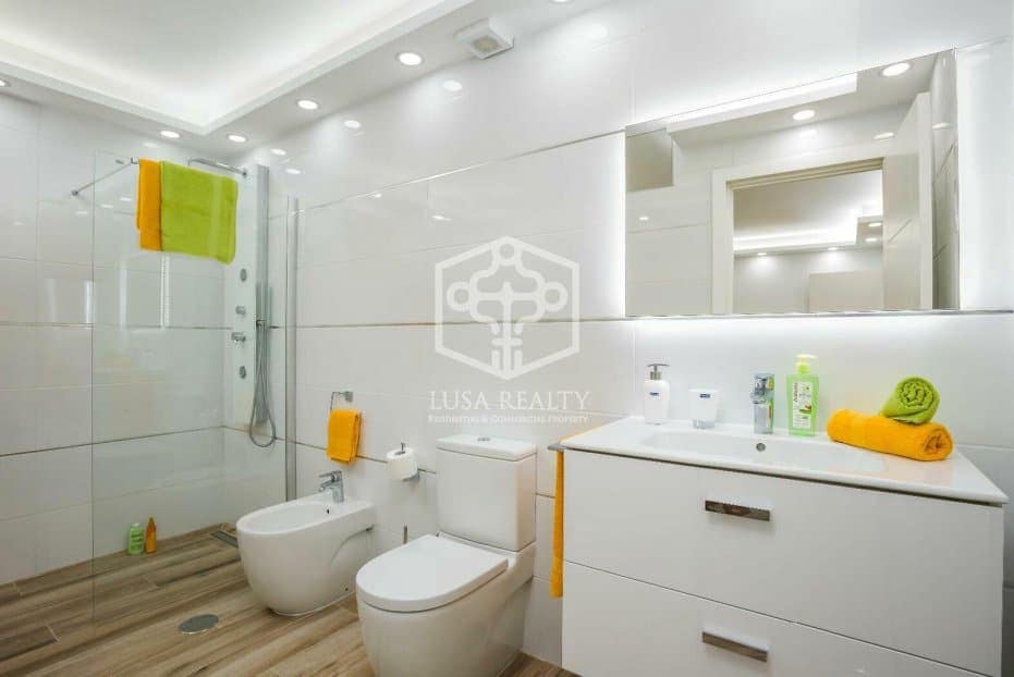 6 chambre Villa/Maison à vendre à Adeje - 2 550 000 € (Ref: 8537778)