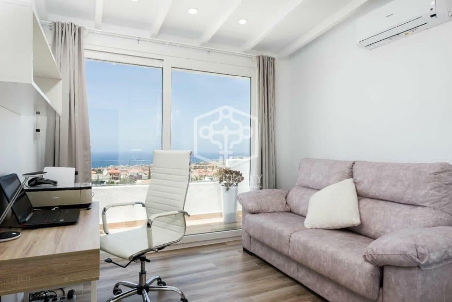 6 chambre Villa/Maison à vendre à Adeje - 2 550 000 € (Ref: 8537778)