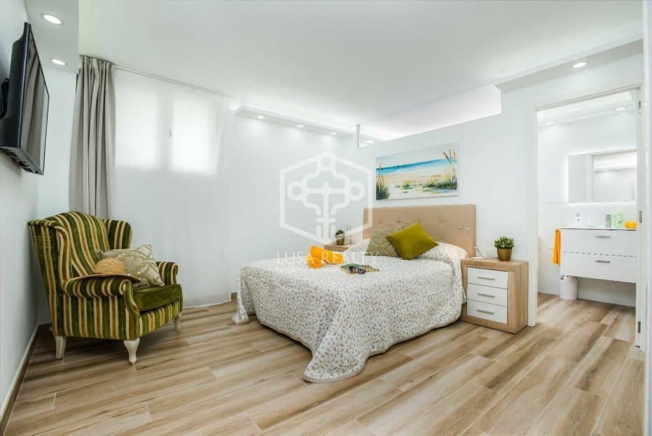 6 chambre Villa/Maison à vendre à Adeje - 2 550 000 € (Ref: 8537778)