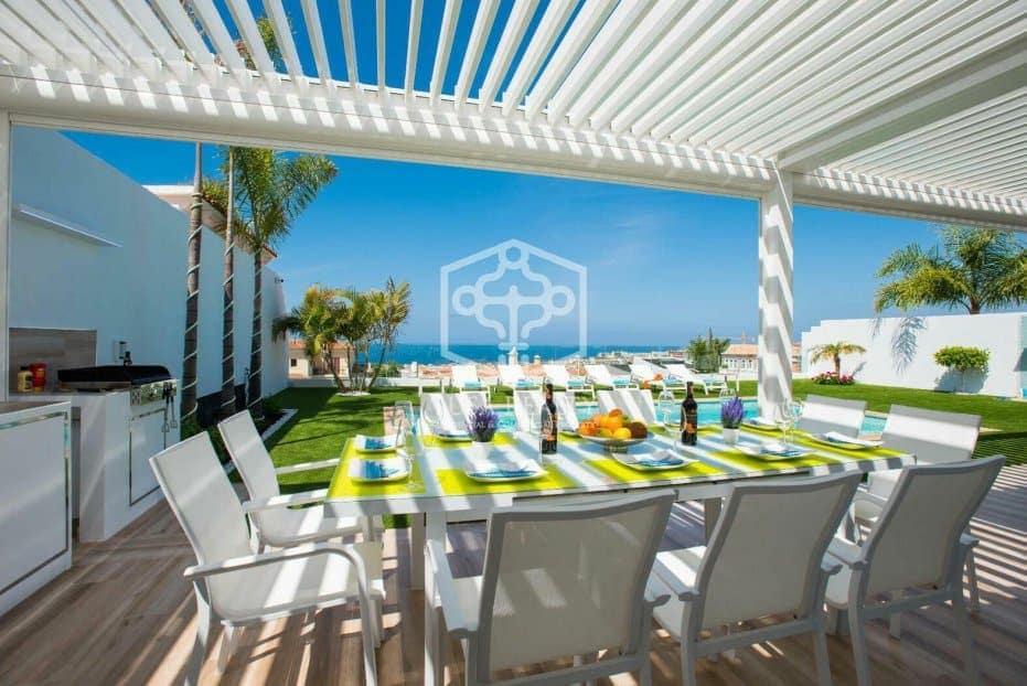 6 chambre Villa/Maison à vendre à Adeje - 2 550 000 € (Ref: 8537778)