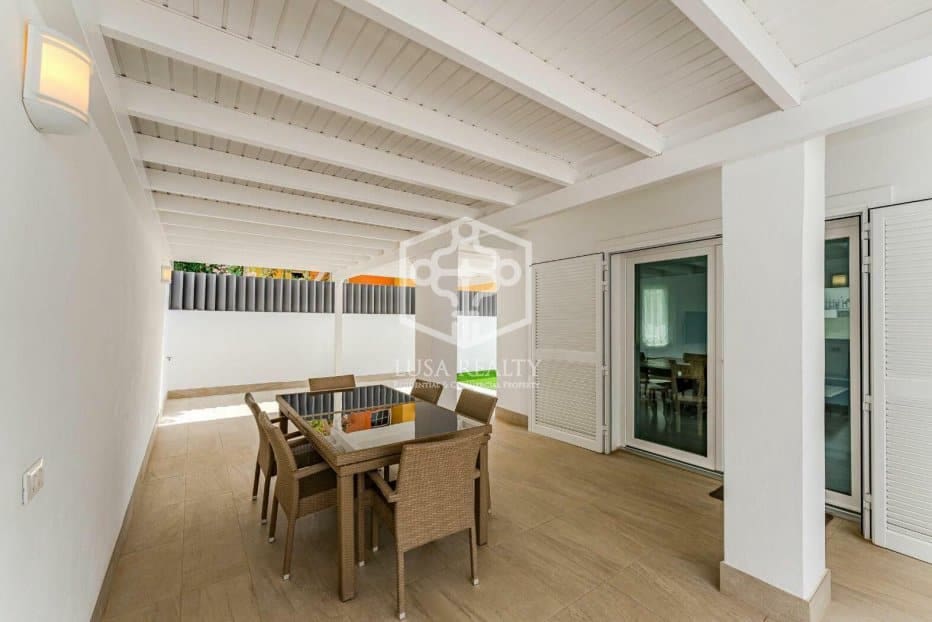 3 soveværelse Villa til salg i Adeje - € 845.000 (Ref: 8537779)