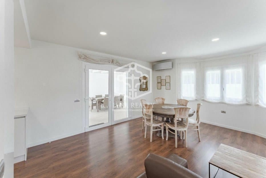 3 soveværelse Villa til salg i Adeje - € 845.000 (Ref: 8537779)