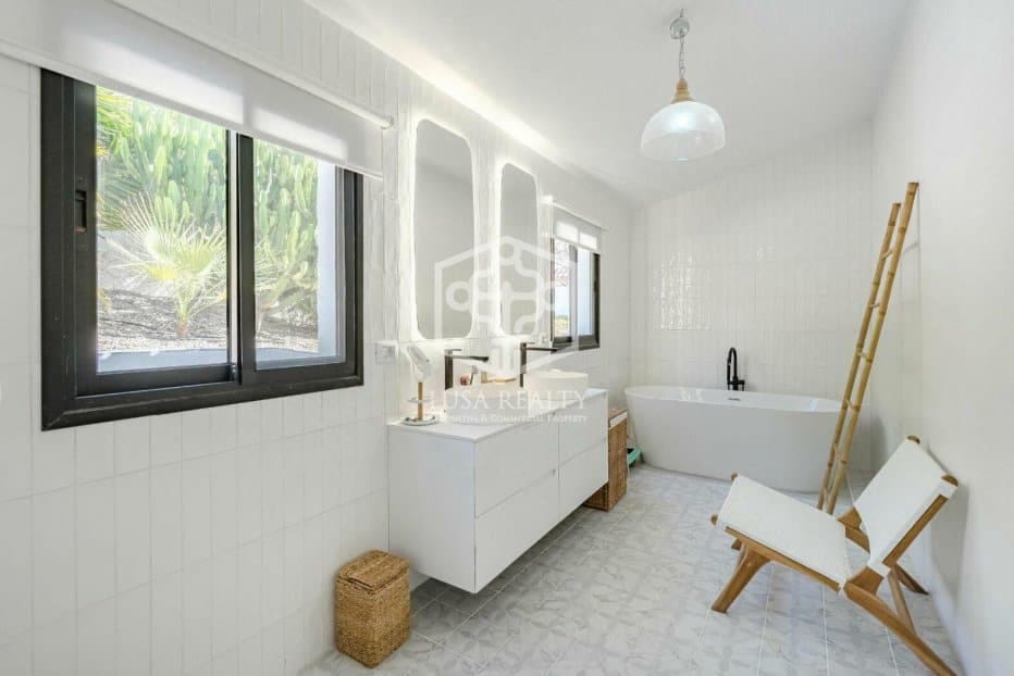 5 soveværelse Villa til salg i Santiago del Teide - € 1.950.000 (Ref: 8617817)