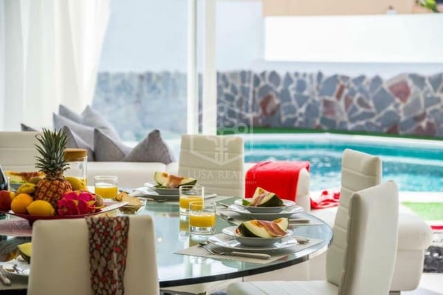 4 chambre Villa/Maison à vendre à Playa de Fañabé Alto, Adeje - 1 550 000 € (Ref: 8644134)