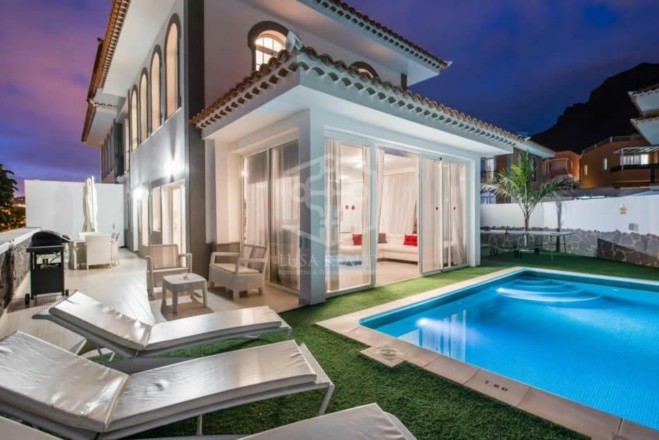 4 chambre Villa/Maison à vendre à Adeje - 1 550 000 € (Ref: 8644134)