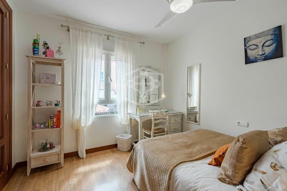 3 slaapkamer Huis te koop in Arona - € 890.000 (Ref: 8681501)