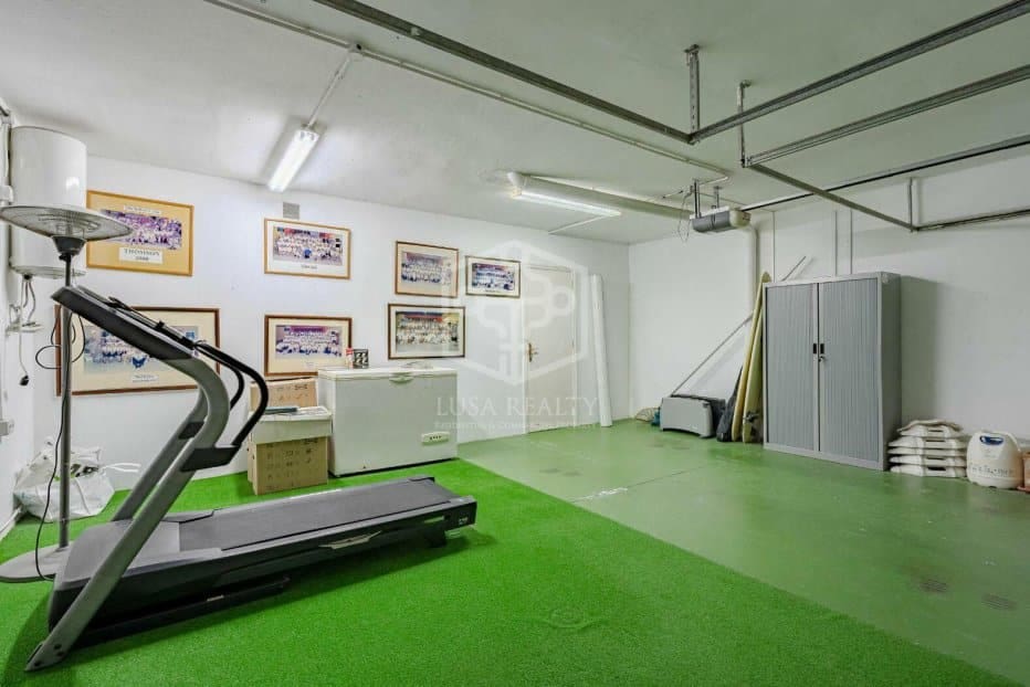 3 slaapkamer Huis te koop in Arona - € 890.000 (Ref: 8681501)