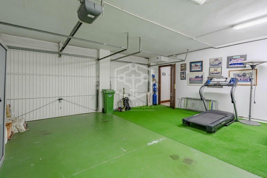 3 slaapkamer Huis te koop in Arona - € 890.000 (Ref: 8681501)