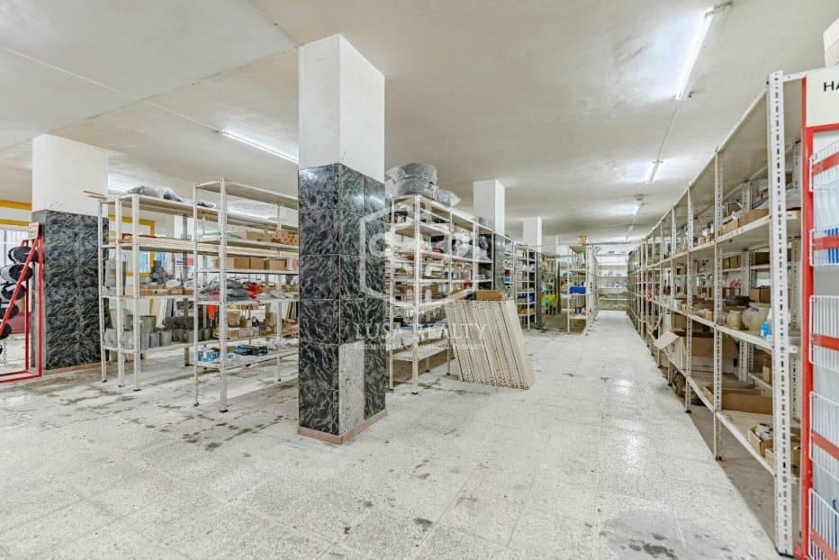 Commercial for sale in Guia de Isora - € 875,000 (Ref: 8698861)