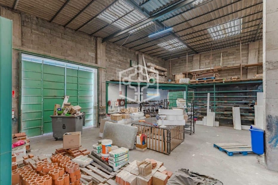 Commercial for sale in Guia de Isora - € 875,000 (Ref: 8698861)