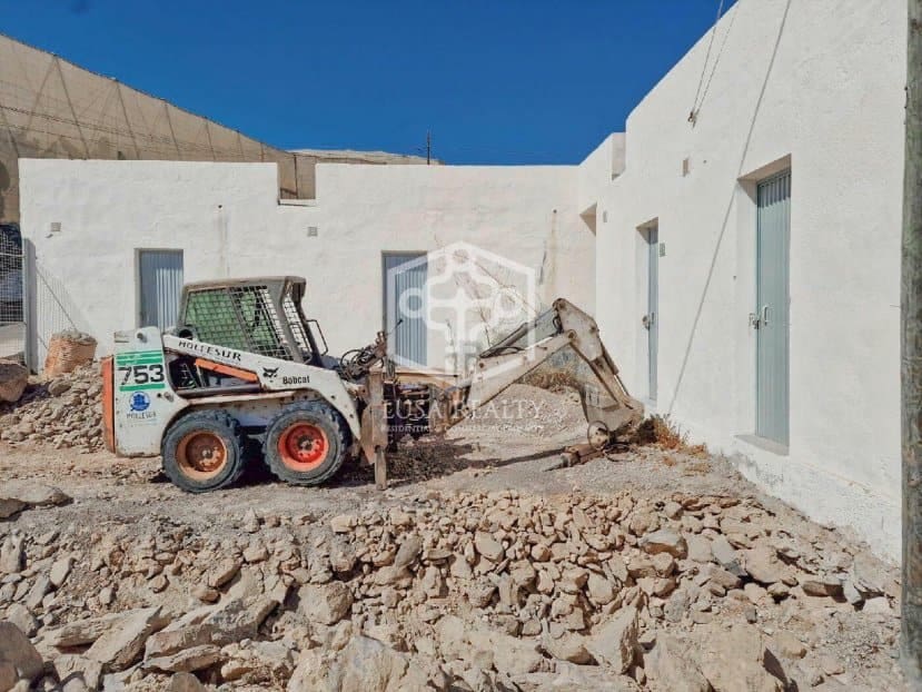 Ubebygd land til salgs i Guia de Isora - € 840 000 (Ref: 8698862)