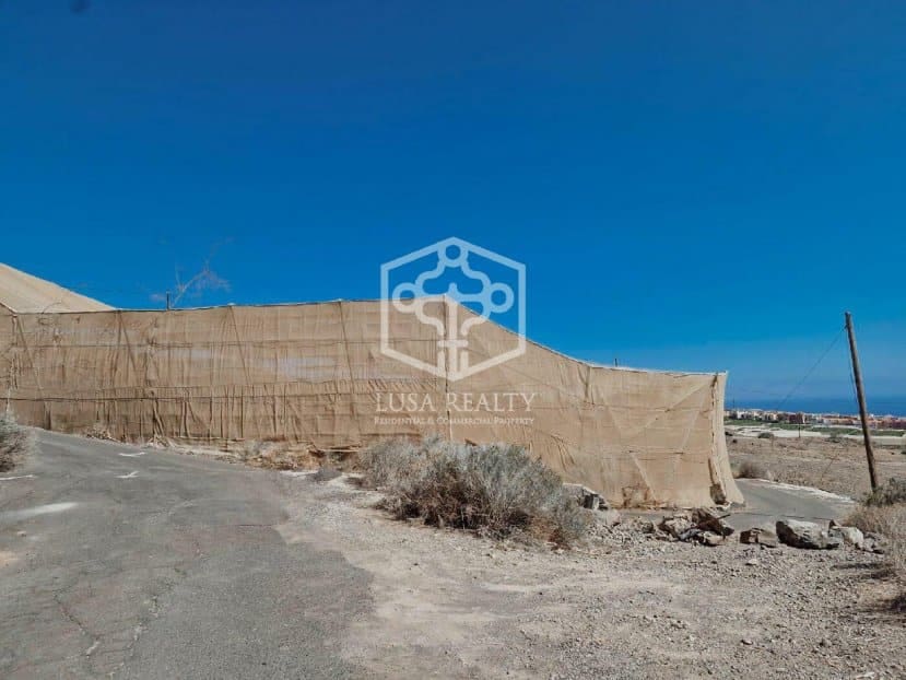 Ubebygd land til salgs i Guia de Isora - € 840 000 (Ref: 8698862)