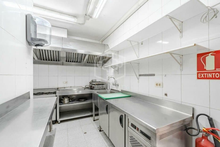 5 soveværelse Erhverv til salg i Guia de Isora - € 1.200.000 (Ref: 8698870)