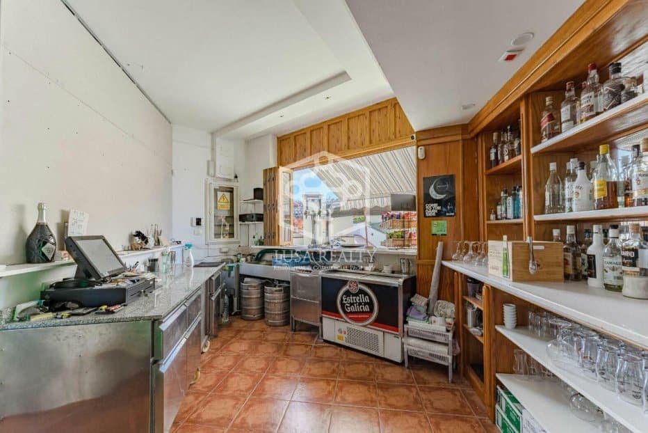 Erhverv til salg i Arona - € 795.000 (Ref: 8698874)