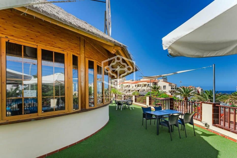 Erhverv til salg i Arona - € 795.000 (Ref: 8698874)