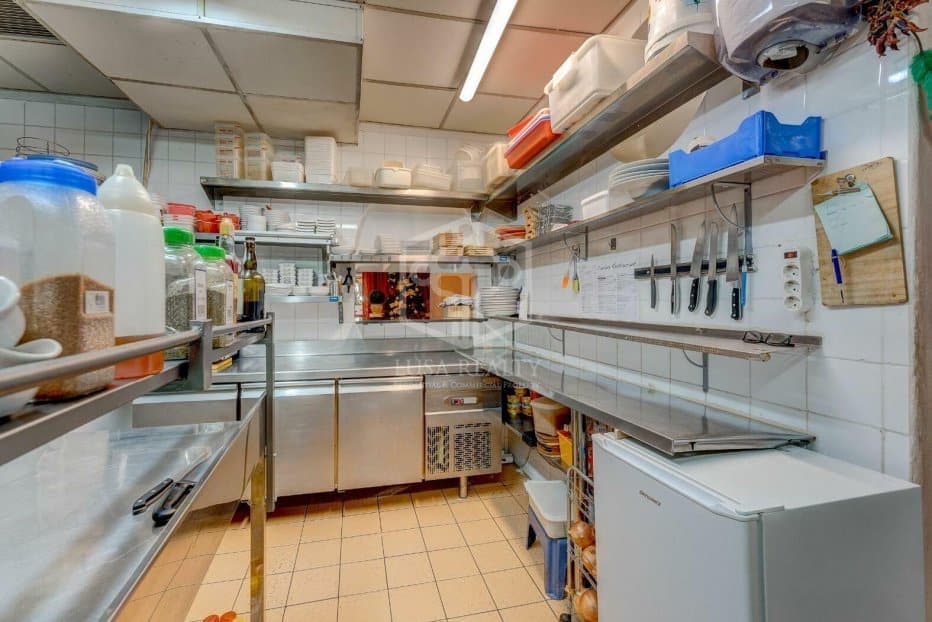 Erhverv til salg i Adeje - € 720.000 (Ref: 8703320)