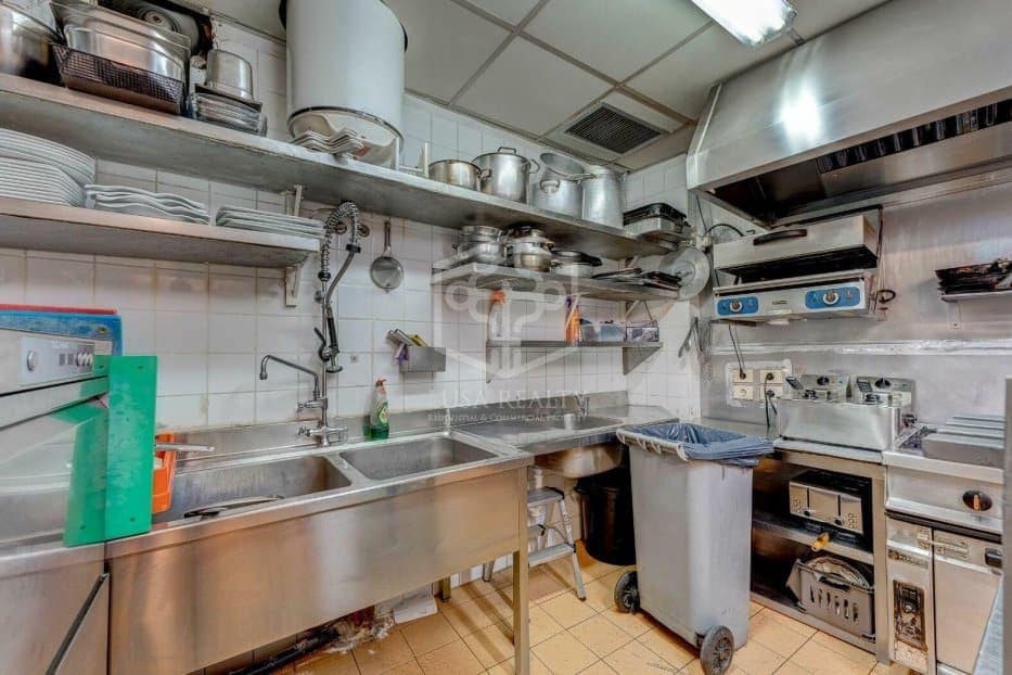 Erhverv til salg i Adeje - € 720.000 (Ref: 8703320)