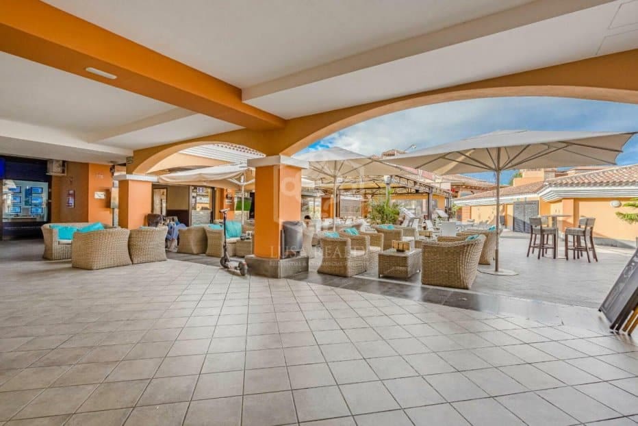 Erhverv til salg i Adeje - € 1.470.000 (Ref: 8703323)