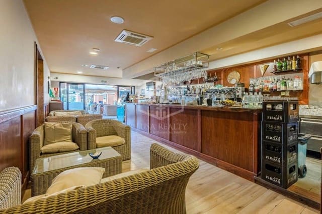 Erhverv til salg i La Caleta Adeje, Adeje - € 1.470.000 (Ref: 8703323)