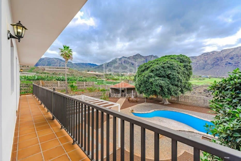 6 soveværelse Villa til salg i Buenavista del Norte - € 2.990.000 (Ref: 8703325)