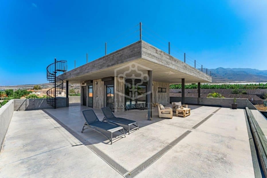 4 soveværelse Villa til salg i Adeje - € 3.900.000 (Ref: 8734614)