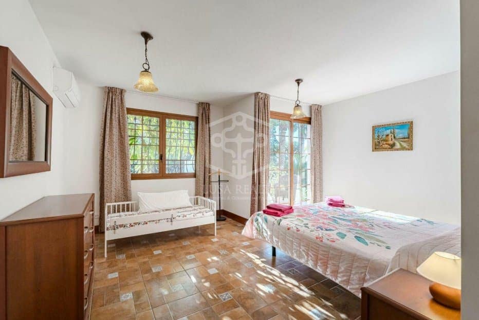 6 bedroom Villa for sale in Arona - € 5,200,000 (Ref: 8734615)