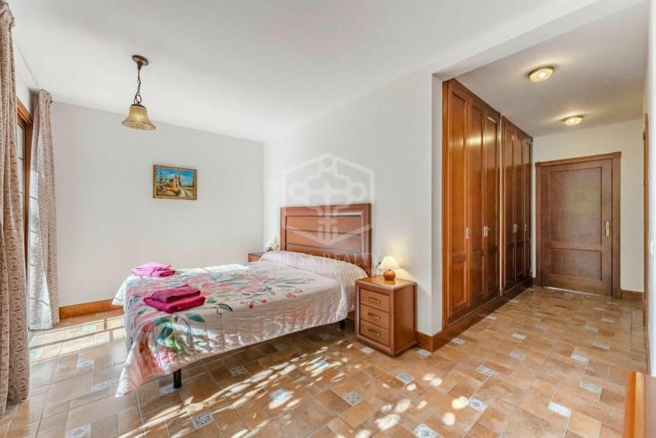 6 bedroom Villa for sale in Arona - € 5,200,000 (Ref: 8734615)