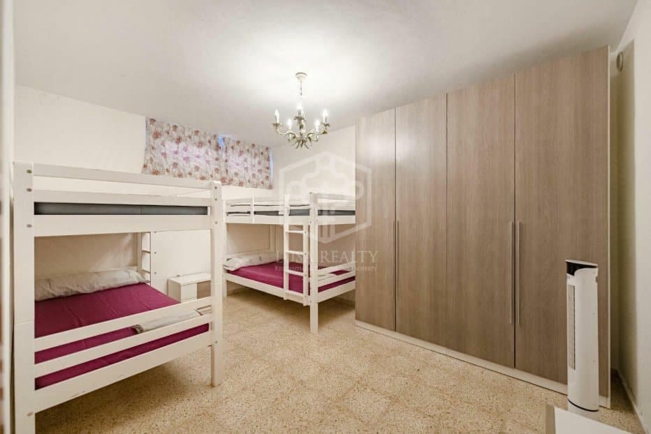 6 bedroom Villa for sale in Arona - € 5,200,000 (Ref: 8734615)