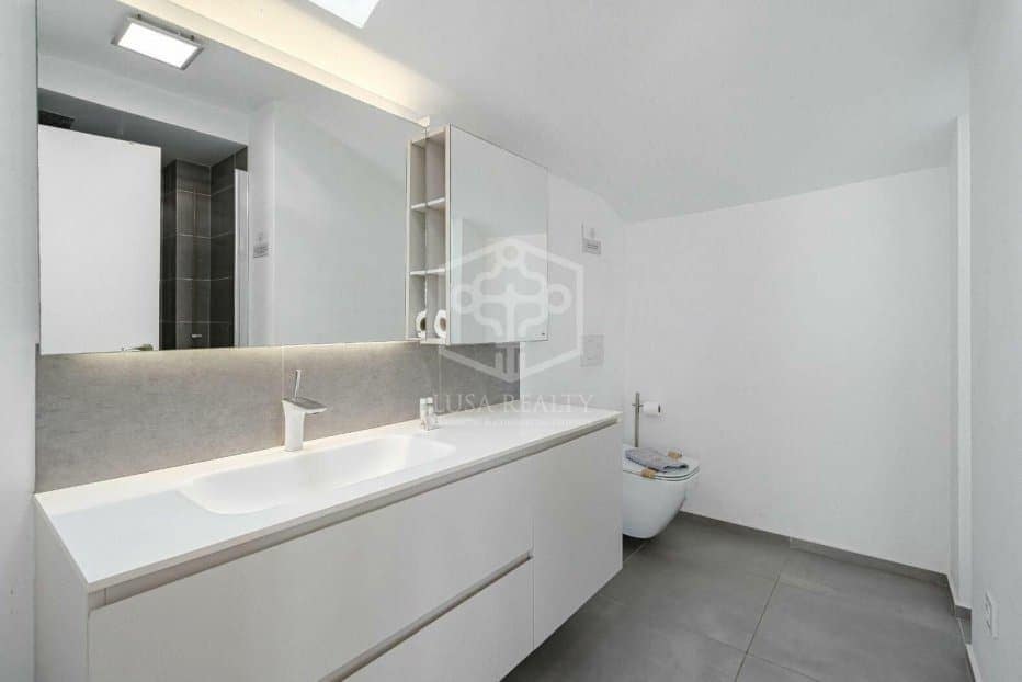 6 soveværelse Villa til salg i Adeje - € 1.600.000 (Ref: 8734617)