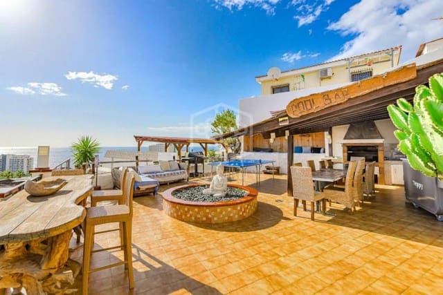 6 soveværelse Villa til salg i San Eugenio Alto, Adeje - € 1.600.000 (Ref: 8734617)