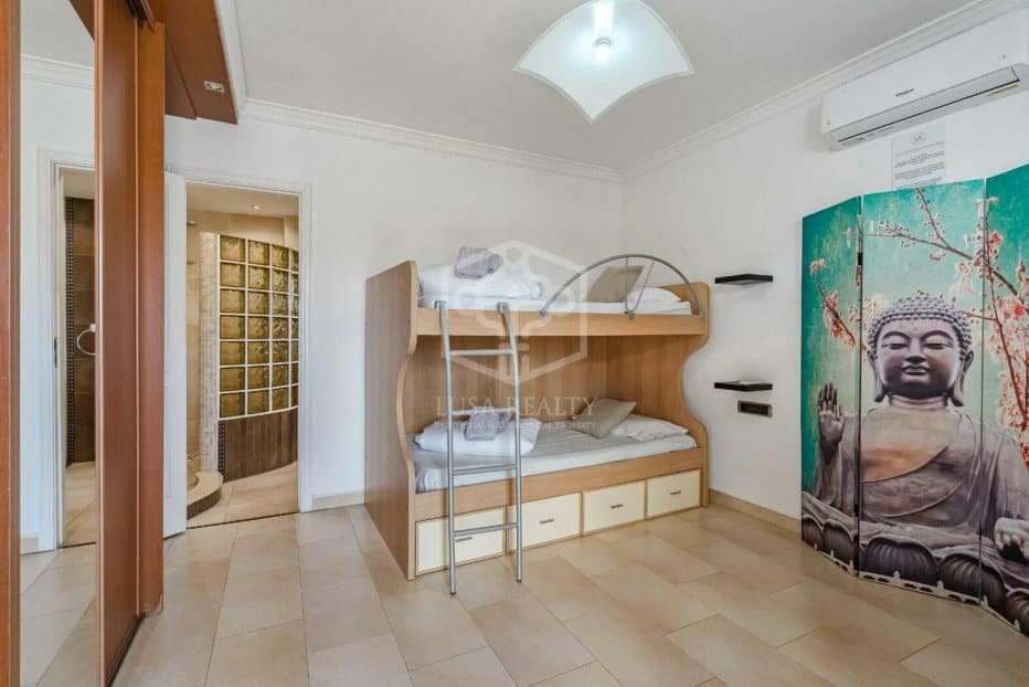 6 soveværelse Villa til salg i Adeje - € 1.600.000 (Ref: 8734617)