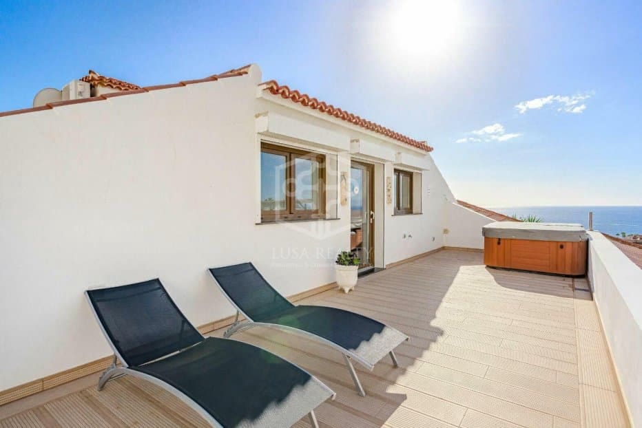 6 soveværelse Villa til salg i Adeje - € 1.600.000 (Ref: 8734617)