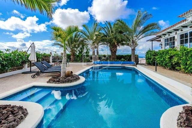 6 soveværelse Villa til salg i Los Menores, Adeje - € 1.180.000 (Ref: 8765751)