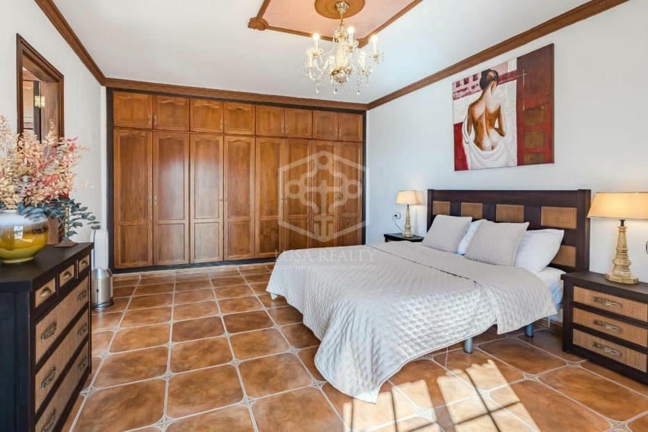 6 soveværelse Villa til salg i Adeje - € 1.180.000 (Ref: 8765751)