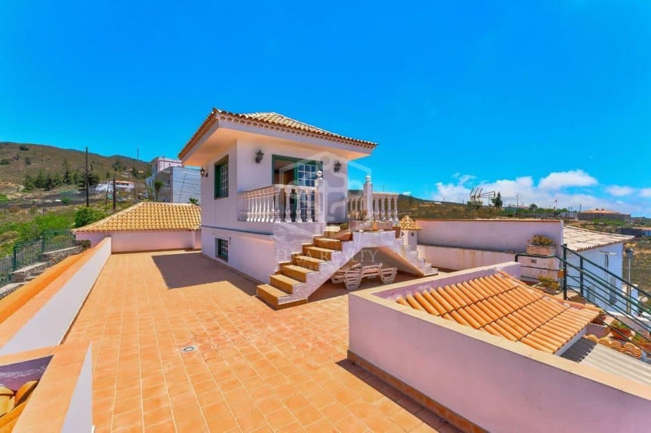 6 soveværelse Villa til salg i Adeje - € 1.000.000 (Ref: 8765752)