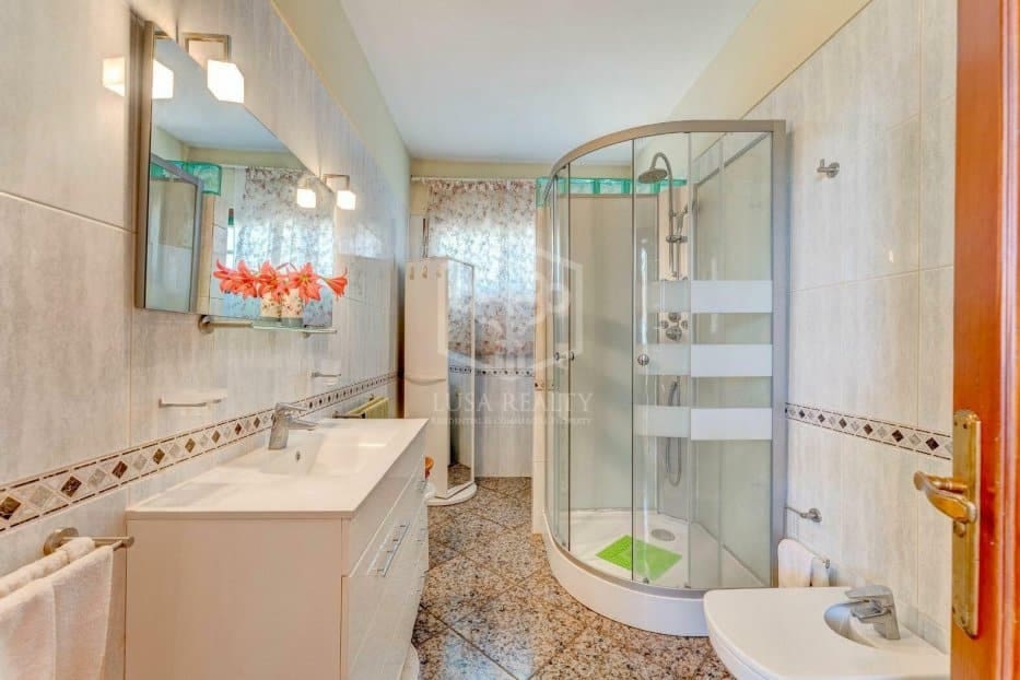 6 soveværelse Villa til salg i Adeje - € 1.000.000 (Ref: 8765752)