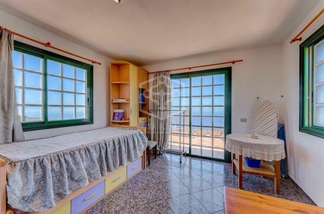 6 soveværelse Villa til salg i Tijoco, Adeje - € 1.000.000 (Ref: 8765752)