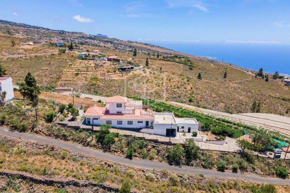 6 soveværelse Villa til salg i Adeje - € 1.000.000 (Ref: 8765752)