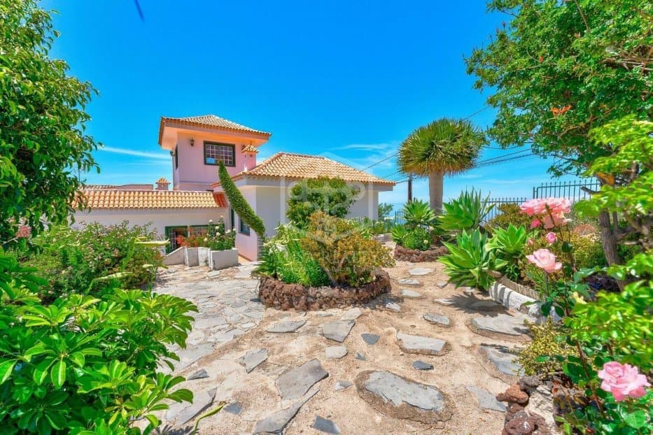 6 soveværelse Villa til salg i Adeje - € 1.000.000 (Ref: 8765752)