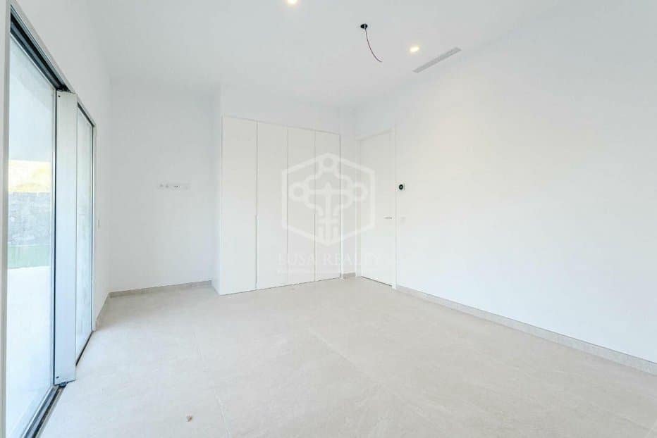 6 soveværelse Villa til salg i Adeje - € 2.700.000 (Ref: 8780674)