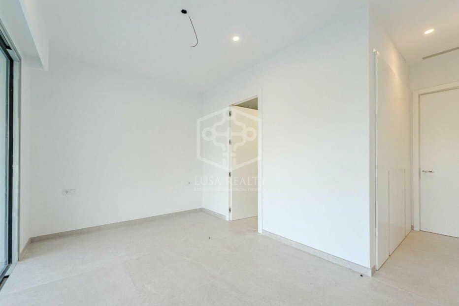 6 soveværelse Villa til salg i Adeje - € 2.700.000 (Ref: 8780674)