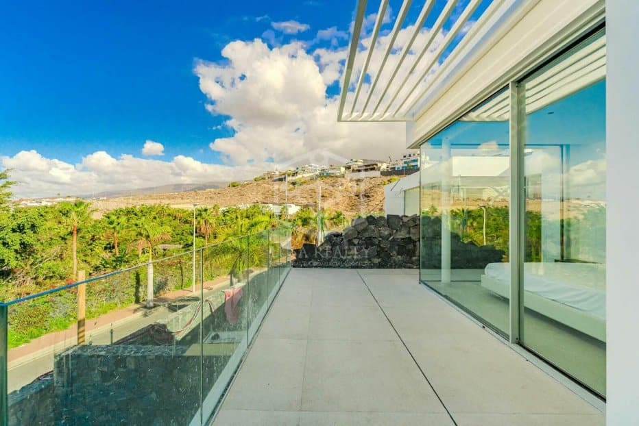 6 soveværelse Villa til salg i Adeje - € 2.700.000 (Ref: 8780674)